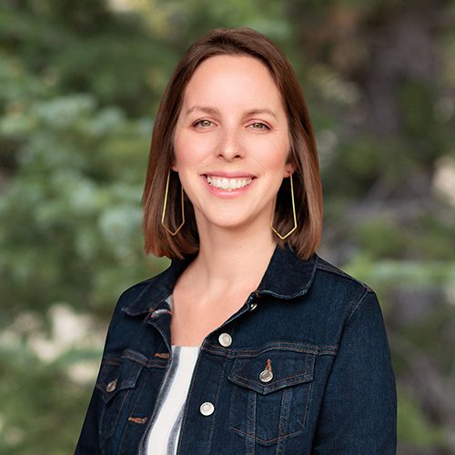 Alexandra Meyers's headshot